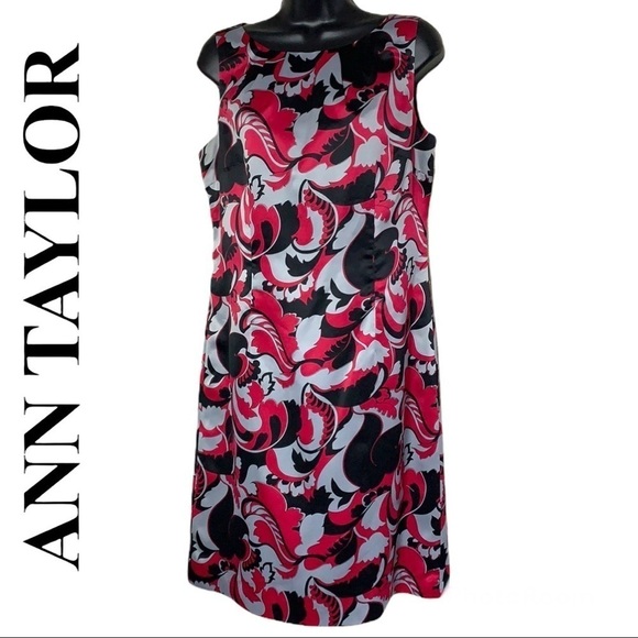 Anne Klein Burgundy and Silver Paisley Print Shift Dress Size 8 - Picture 4 of 17